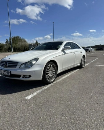 Mercedes-Benz CLS cena 38500 przebieg: 268000, rok produkcji 2004 z Gdynia małe 106